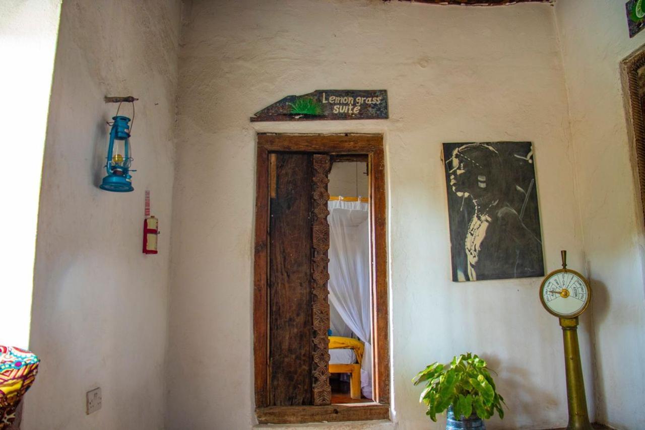 Firefly Boutique Lodge Bagamoyo Exterior photo