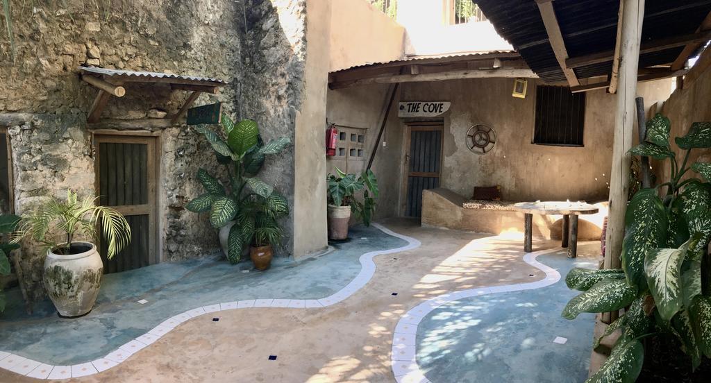 Firefly Boutique Lodge Bagamoyo Exterior photo